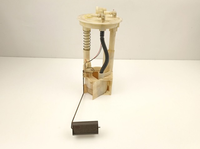 Aforador de combustible Renault (RVI) 7700427100