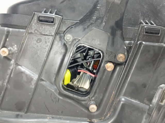6H5213W029EC Land Rover Luz derecha