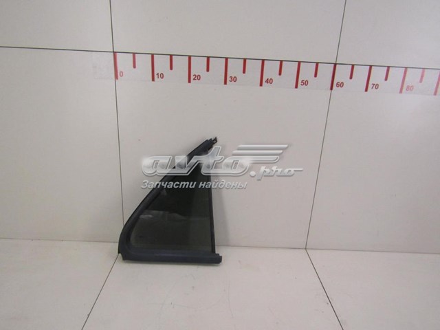 Ventanilla lateral de la puerta trasera derecha KIA Sorento 1 (JC)