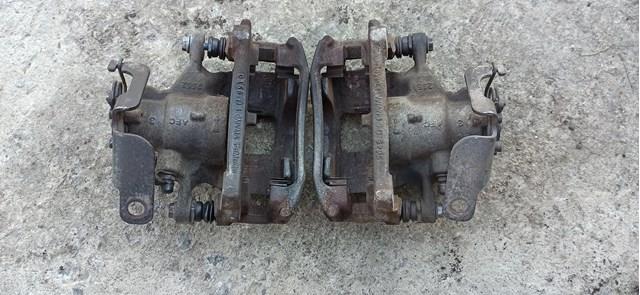 Pinza de freno trasera derecha Ford 1843320 precio, desde 66,63 EUR