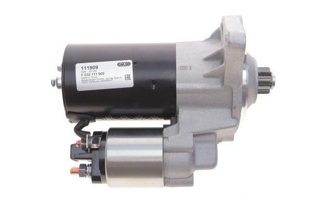 Motor de arranque F032111909 Cargo