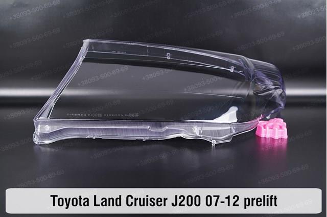 8113060C81 Toyota Luz derecha