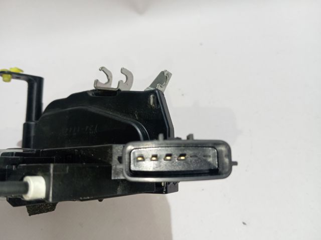 Comprar 805006FP0A Nissan/Infiniti Cerradura de puerta delantera derecha