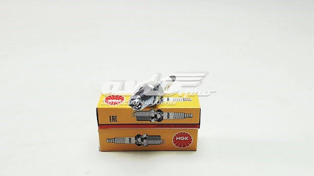 Bujías NGK BKUR6ETB precio, desde 7,49 EUR