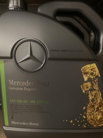 Aceite de motor MERCEDES A000989700613