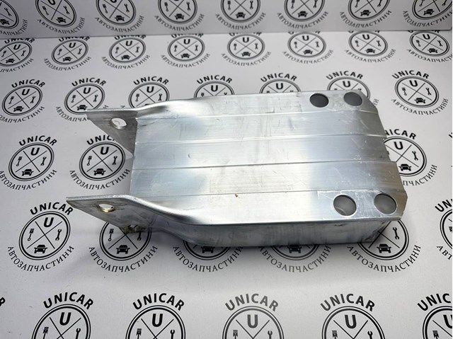 A2976202300 Mercedes Soporte del refuerzo del parachoques delantero