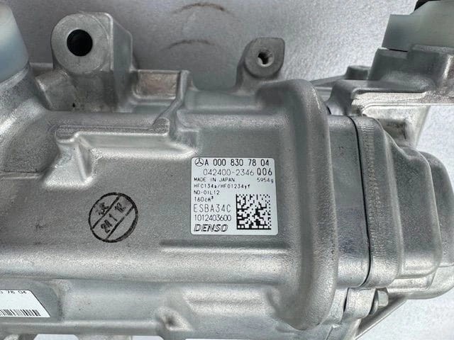 Compresor de aire acondicionado A0008307804 Mercedes
