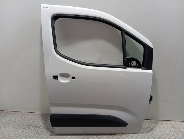 Puerta delantera derecha 9856199580 Peugeot/Citroen