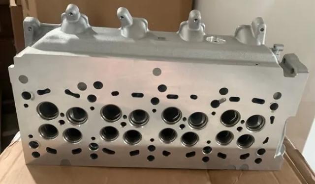 Culata 30103119 AND