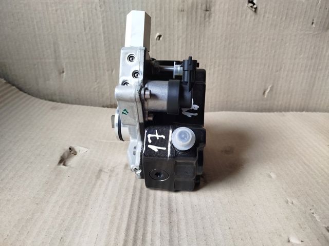 Bomba de alta presión de combustible Bosch 0986437325 precio, desde 126,32 EUR