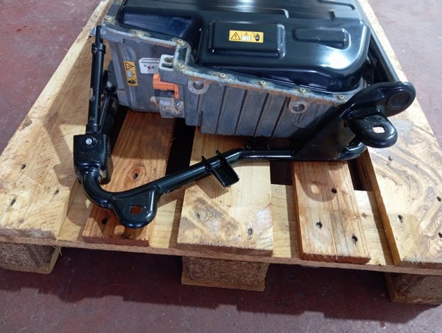  Mercedes A1773401500