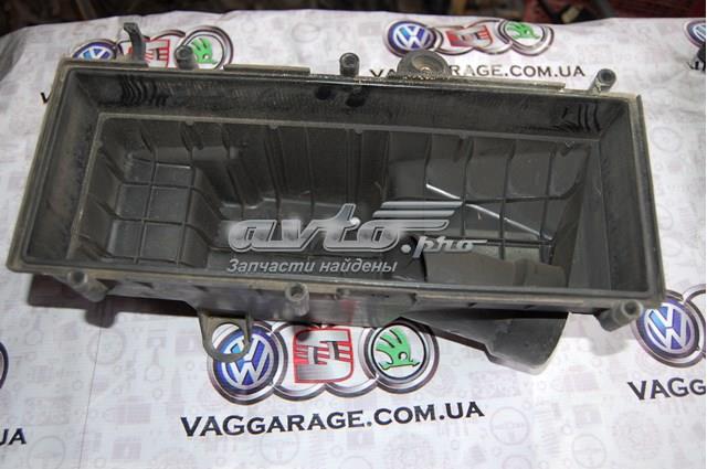 Caja del filtro de aire Volkswagen Caddy 2 (9K9)