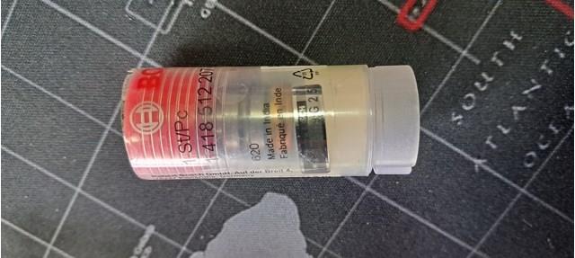Válvula de descarga de la bomba de alta presión 1418512207 Bosch