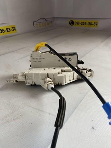 Cerradura de puerta trasera derecha de doble hoja Fiat/Alfa/Lancia 9681336180