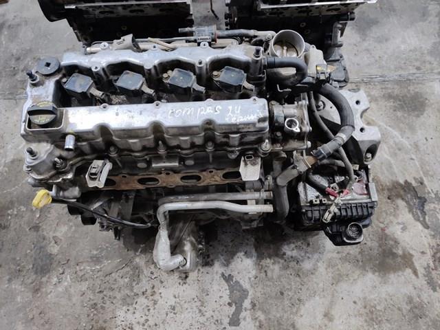 68239041AA Chrysler motor completo