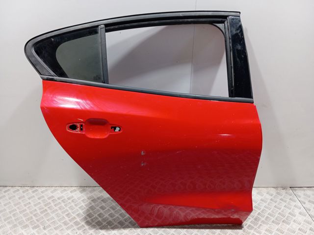 2577510 Ford Puerta trasera derecha