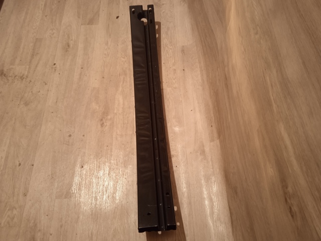 Refuerzo parachoque delantero 27X1073 Polcar