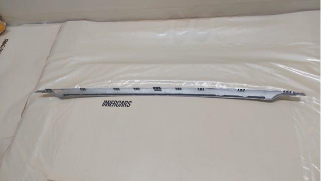 Embellecedor central del parachoques trasero Volvo 31663566 precio, desde 113,59 EUR