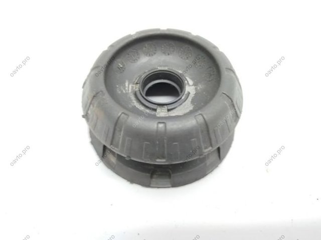 543020280R Renault (RVI) Soporte del amortiguador delantero