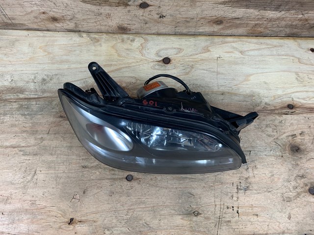 Luz derecha para Subaru Legacy III BE, BH