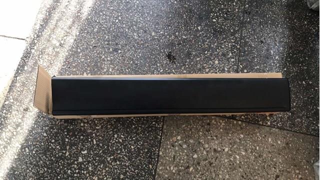 TK4851RB0B Mazda Moldura de la puerta delantera izquierda