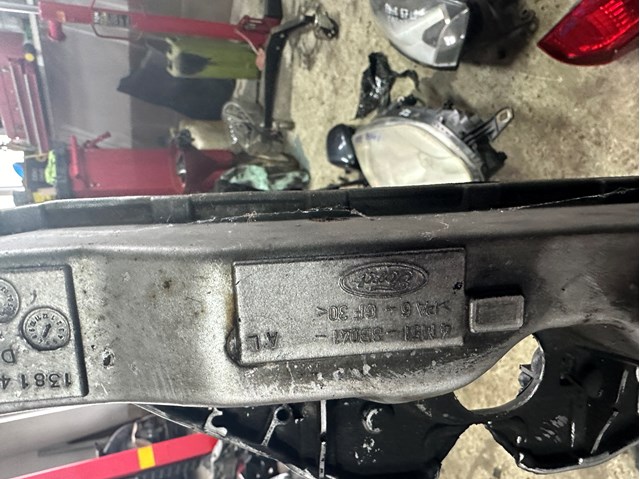 4M518B041AL Ford Soporte de radiador completo (panel de montaje para foco)