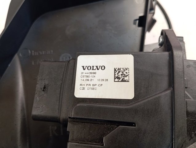 Comprar 31440998 Volvo Cerradura de puerta delantera derecha