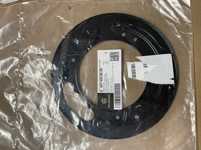 Protector de disco de freno trasero izquierdo Mercedes A4474230620 precio, desde 18,98 EUR