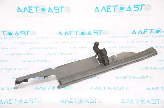 638295NA0A Nissan/Infiniti Sellado de guardabarros