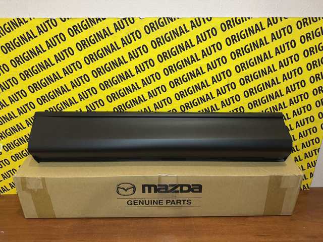 Comprar KB7W51RC0D Mazda Moldura de puerta trasera derecha
