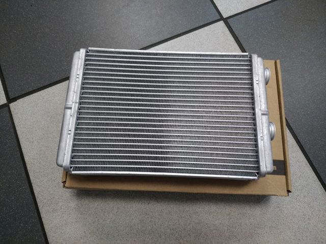 46722928 Fiat/Alfa/Lancia radiador calefacción