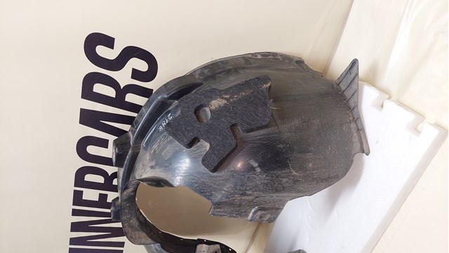 Comprar 32260181 Volvo Paso de rueda delantero derecho