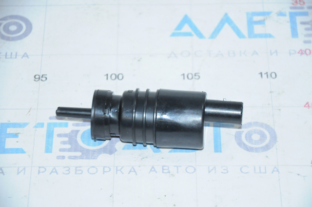 Bomba de limpiaparabrisas delantera FPS FP0014RK2