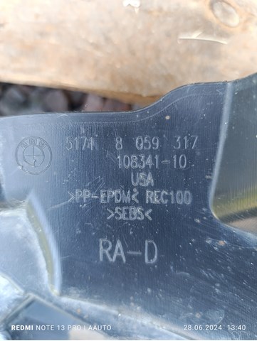 Guardalodos interior delantero derecho 51718059317 BMW