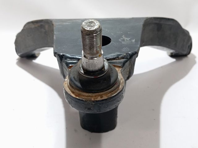 5801564316 Iveco Rótula inferior de suspensión
