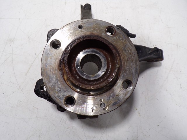 Mangueta delantera izquierda Peugeot/Citroen 9826532480