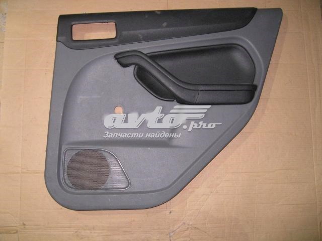 Guarnecido de puerta trasera derecha Ford Focus 2 (DAW)