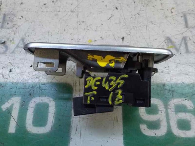Botón de elevalunas delantero derecho C2D1740 Jaguar