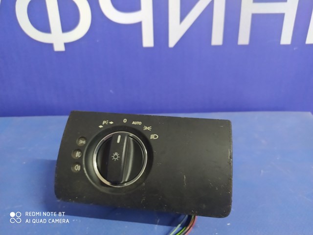 Interruptor de luces en el tablero A1645453004 Mercedes