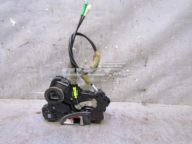 6904006180 Toyota cerradura de puerta delantera izquierda