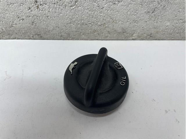 55565948 General Motors Tapa, tubuladura de relleno de aceite