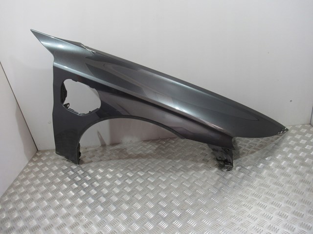 Aleta 4J3821022 VAG