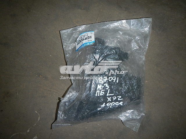 BP4L502B1A Mazda soporte de parachoques delantero izquierdo