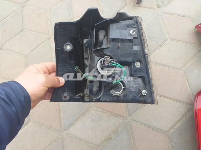 22087813 Mitsubishi Piloto trasero izquierdo
