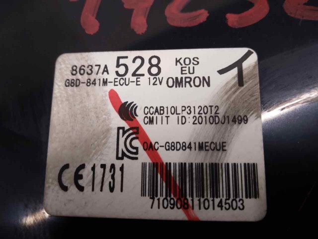Comprar 8637A528 Mitsubishi Módulo de cierre centralizado