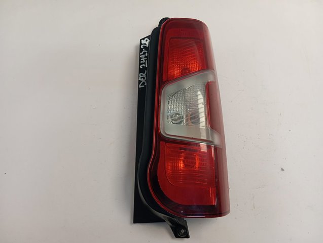 Piloto trasero derecho 9820554880 Opel