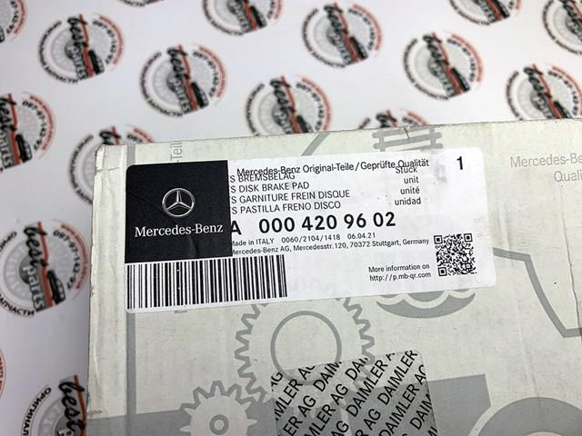 Pastillas de freno traseras A0004209602 Mercedes