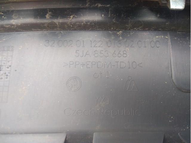 5JA853668 VAG rejilla de radiador