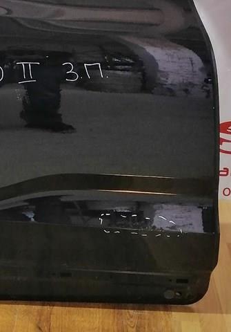 31689548 Volvo Puerta trasera derecha