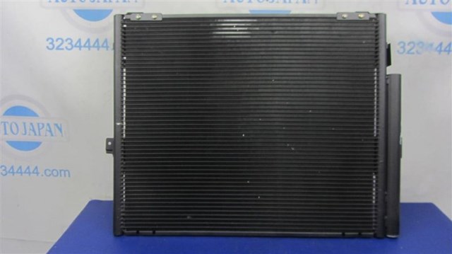 8846060410 Toyota condensador aire acondicionado